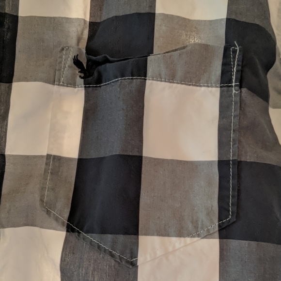 American eagle button down shirt - Picture 2 of 3
